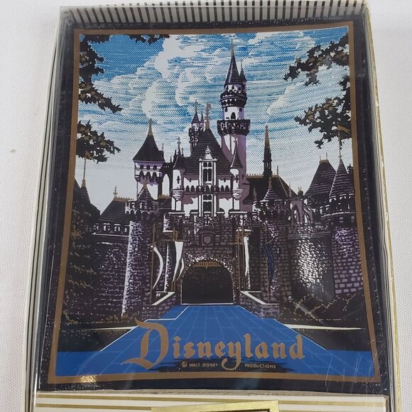 VTG Disneyland Sleeping Beauty Castle Trinket Ash Tray By Houze Art NOS Retired - Picture 7 of 8